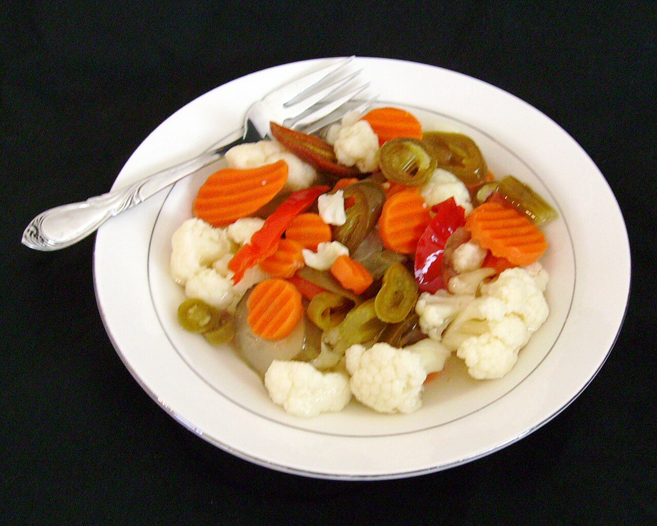 Giardiniera (Pickled Vegetable Mix) photo 1